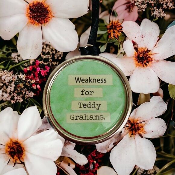 New Silver Angel Weakness for Teddy Grahams 1900s Victorian Girl BoHo Charm - Picture 2 of 2